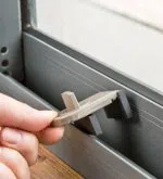 Locksmith Key Store Northville, MI 248-429-5424 - broken-key-extraction